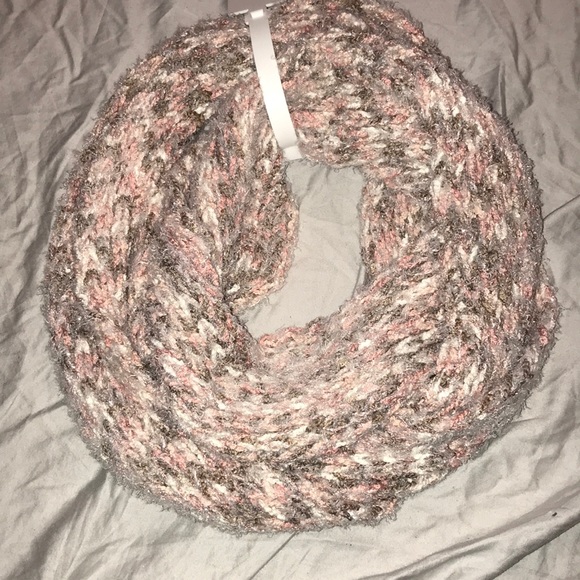 Scarf - Picture 2 of 3